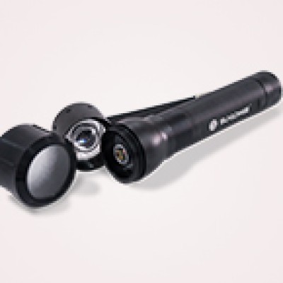 Adjustable-light beam UV LED Flashlight