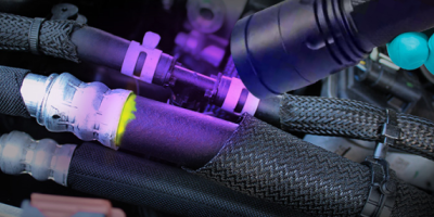 Fluorescent UV dye and the industrial application