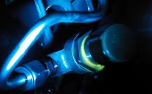 Fluorescent leak detection-How fluorescent leak detection works with industrial application.